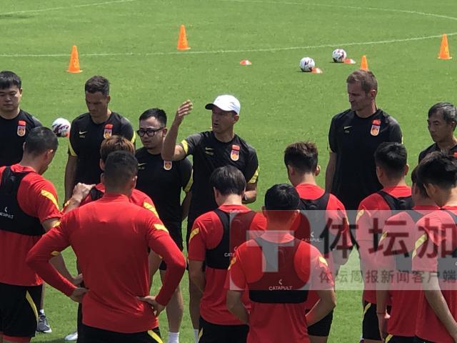 开云官网-备战日本国足先纠错 技战术训练重点攻克由守转攻